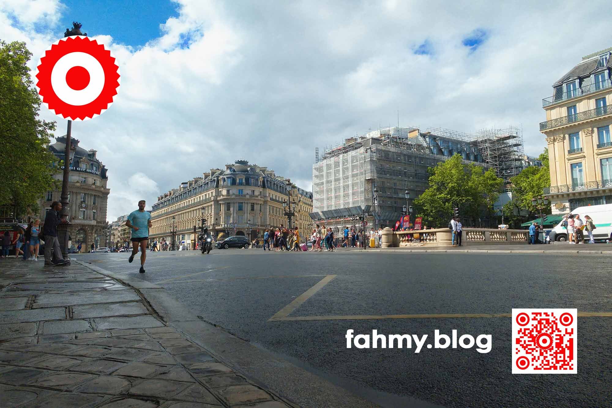 Opéra National de Paris die Pariser Oper im Rücken des Fotografen